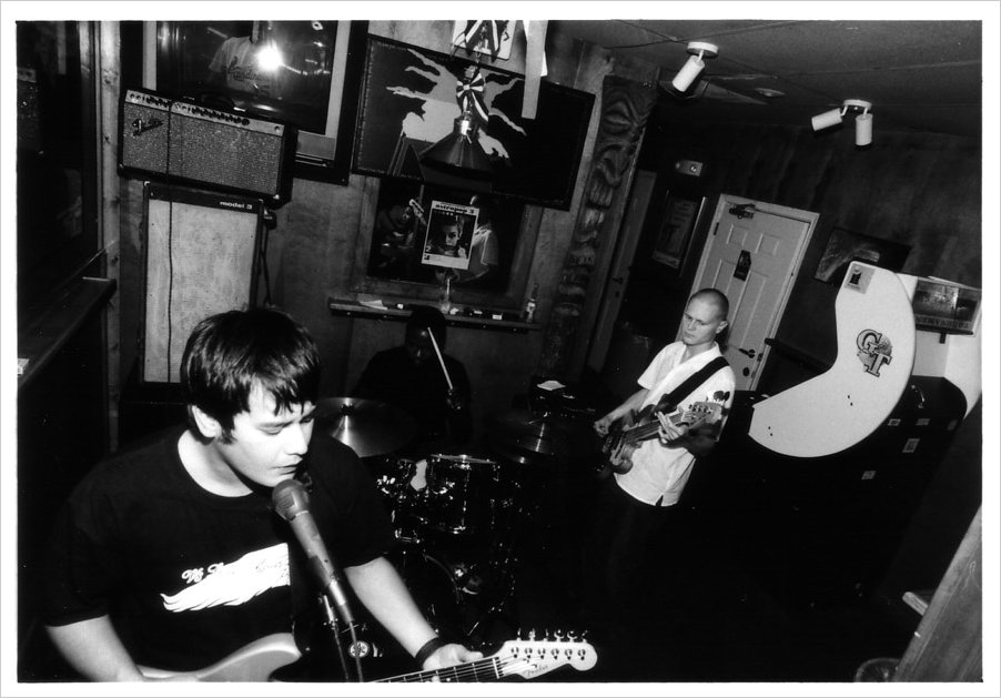 astropop3chichos2002b.jpg